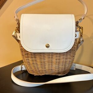 Tommy Bahama rattan bag Leather Flap And Straps  Lined And Leather Card Pocket